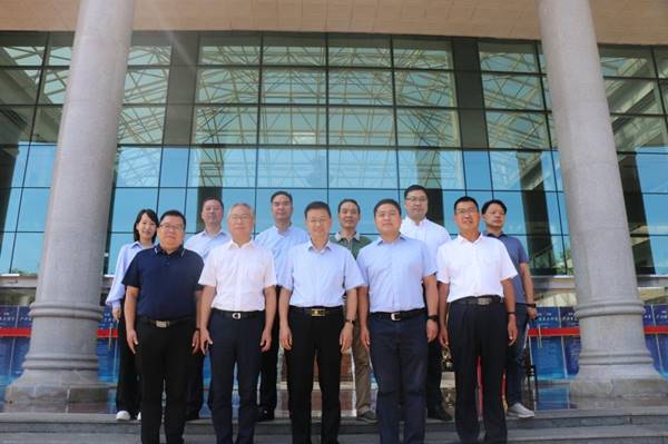 说明: //www.gconline.net/__local/0/A2/A4/FD2391A36D31DECDEC5ACA5B1FF_54AA2627_AD3CF.png